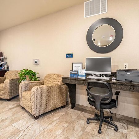 Cobblestone Inn&Suites - Kermit Extérieur photo