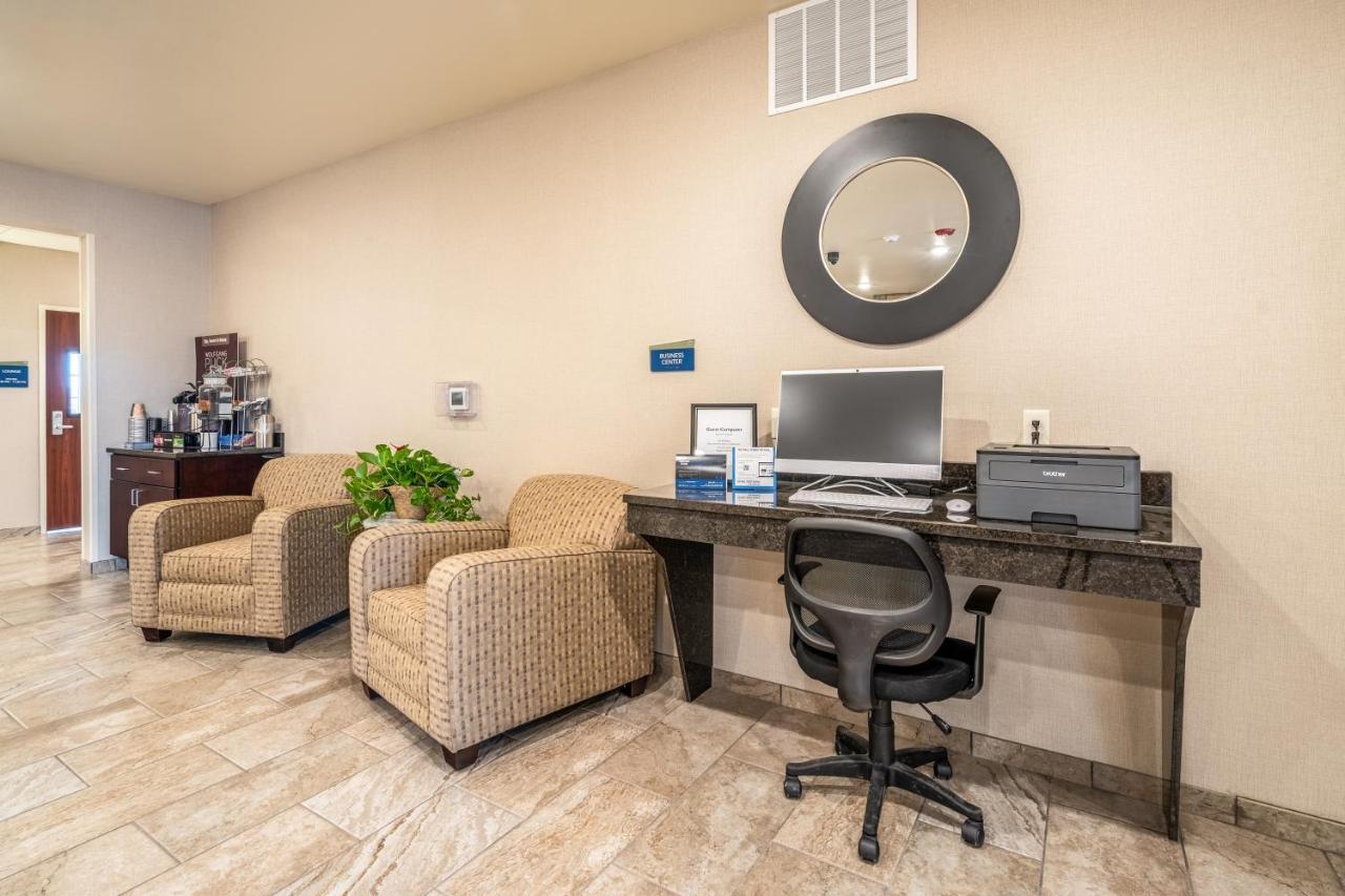 Cobblestone Inn&Suites - Kermit Extérieur photo